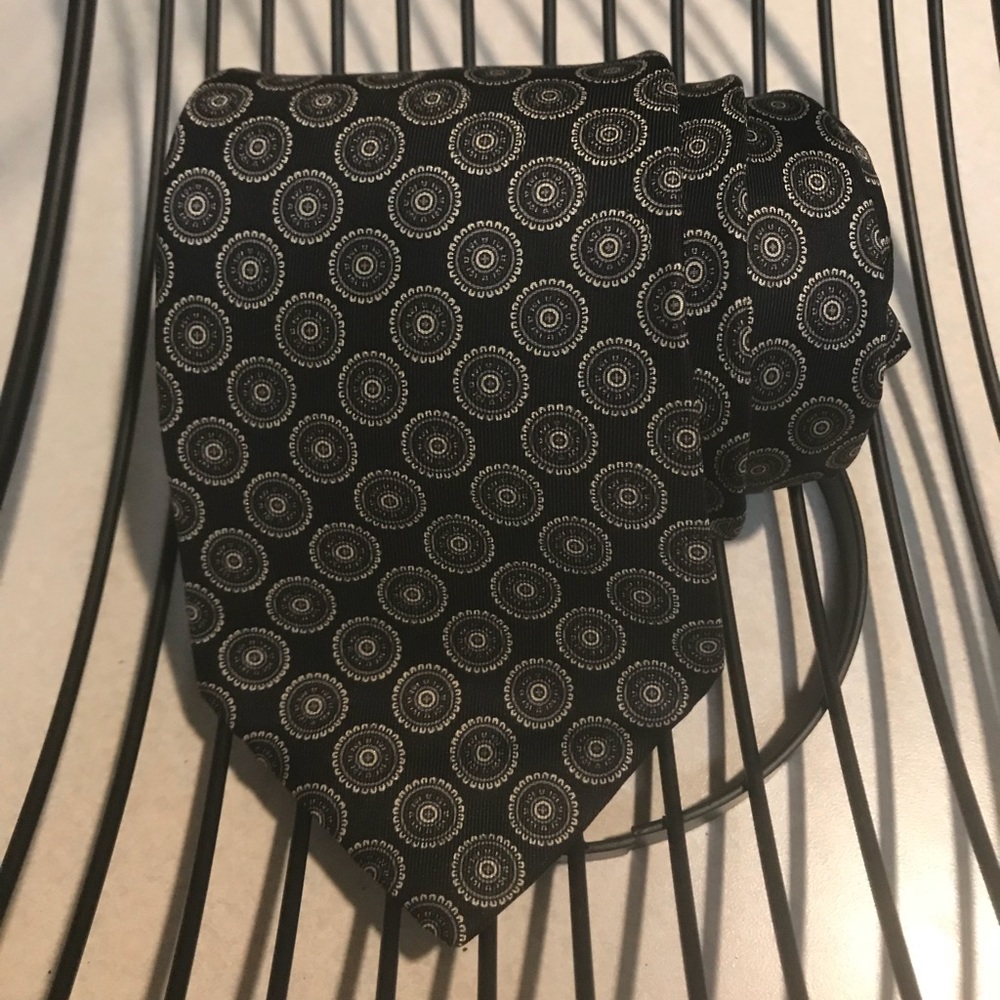 Oscar de la Renta couture power tie